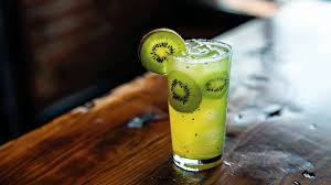Kiwi Fizzy Cocktail